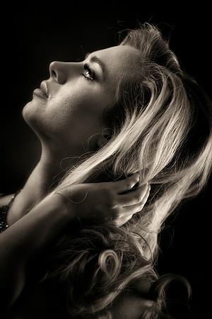 Emily2 bw sm